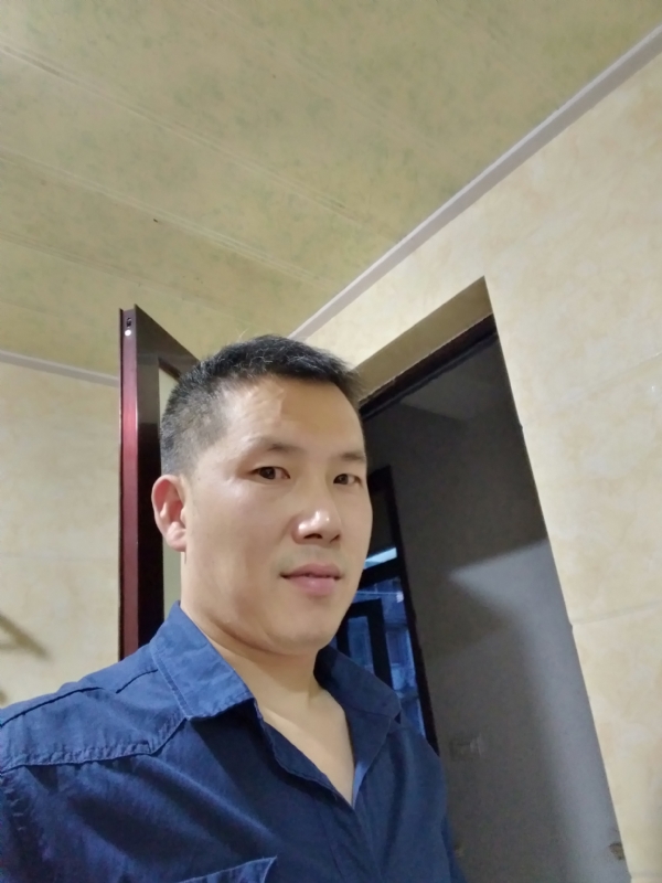 余生搀扶走的第一张照片--台州中老年相亲网